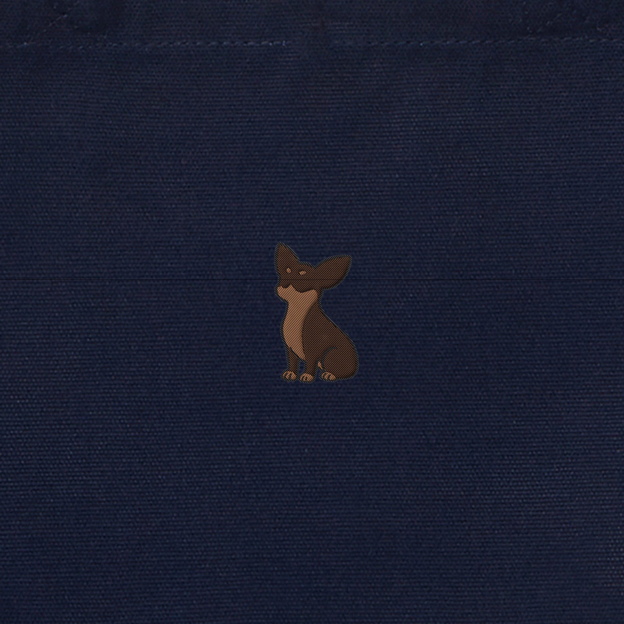 ランチバッグミニトート ワンポイント刺繍 "チワワ チョコタン" navy image