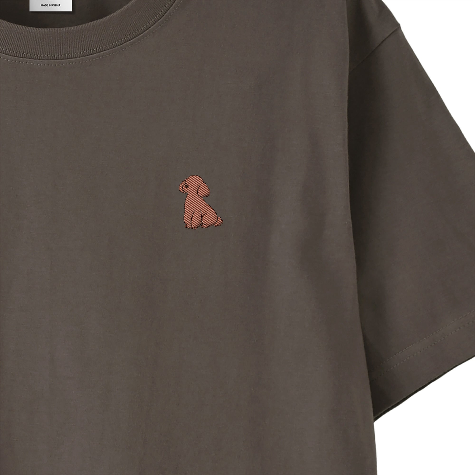Tシャツ "トイプードル ブラウン" charcoal image